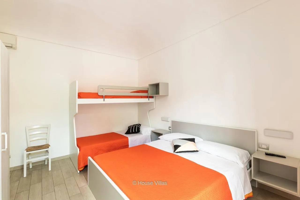 Daire House&Villas - La Maison Du Lion Rouge Noto
