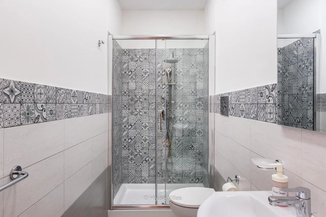 House&Villas - La Maison Du Lion Rouge Noto Apartment
