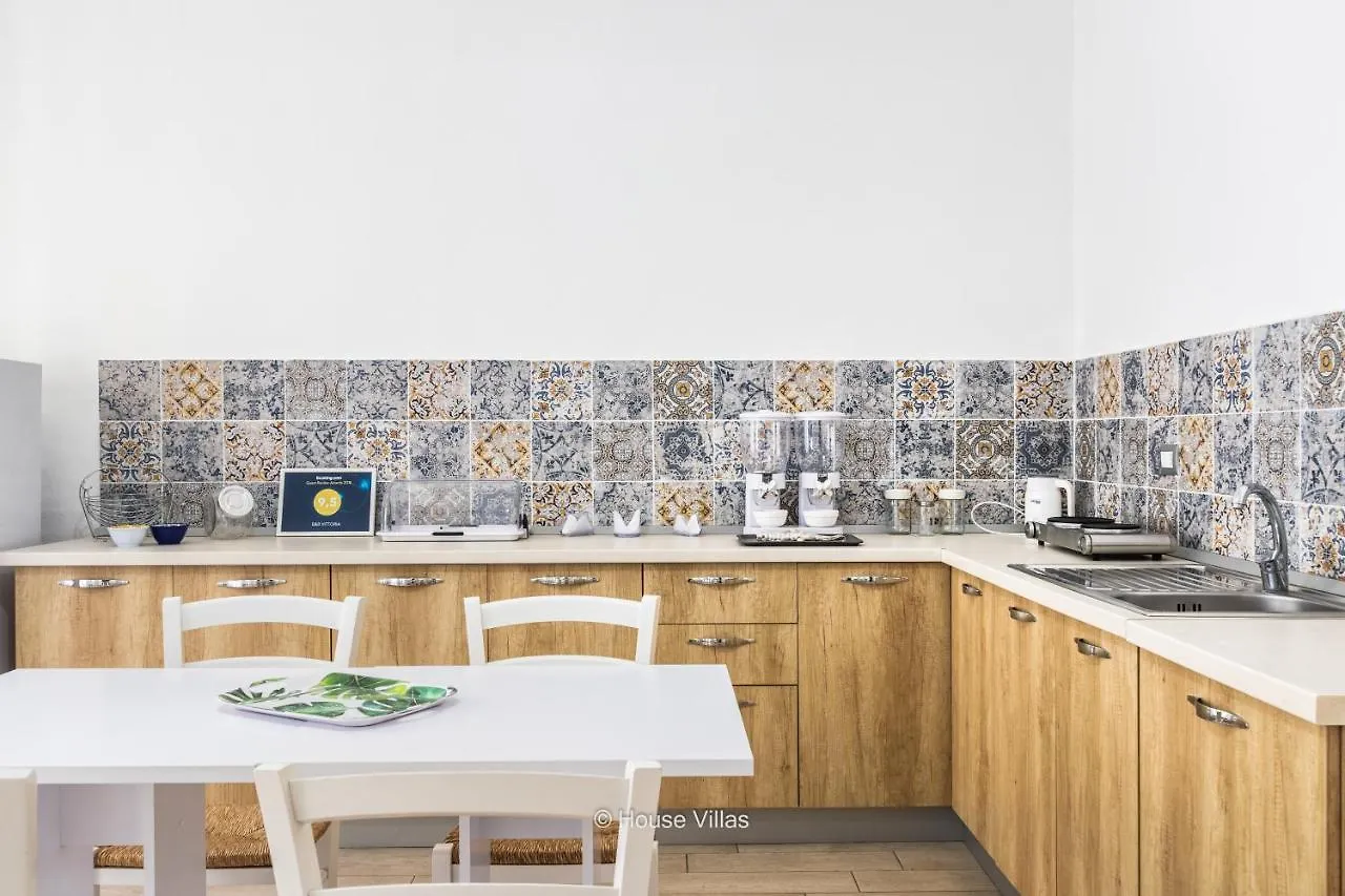 House&Villas - La Maison Du Lion Rouge Noto Apartment